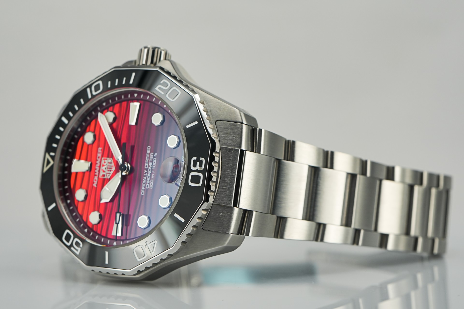 TAG Heuer x Horobox - TAG Heuer Aquaracer Horobox Limited Edition