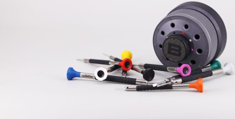 SAAT AKSESUARLARINDA TEK ADRES